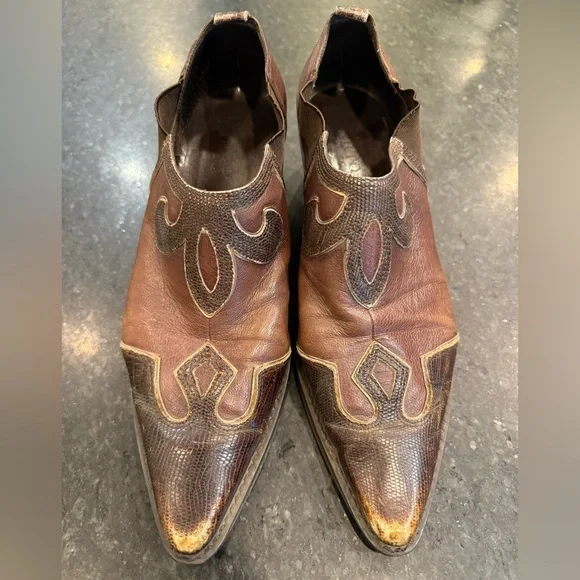 Franco Sarto Brown Leather Ankle Booties w/Intricate Stitching - Women Size 7.5 - Picture 2 of 9